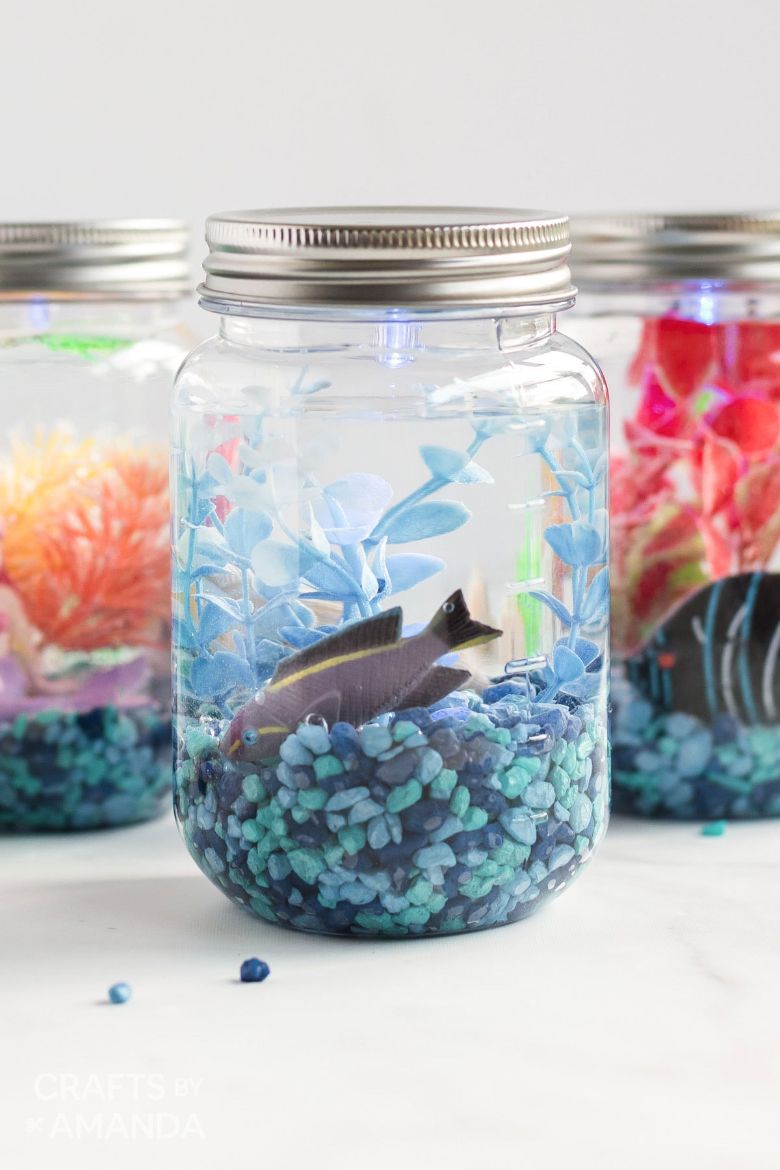 summer mason jar aquarium craft for kids