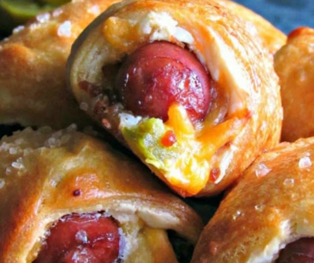 Jalapeno Popper Pigs In A Blanket Jalapeno Popper Pigs In A Blanket