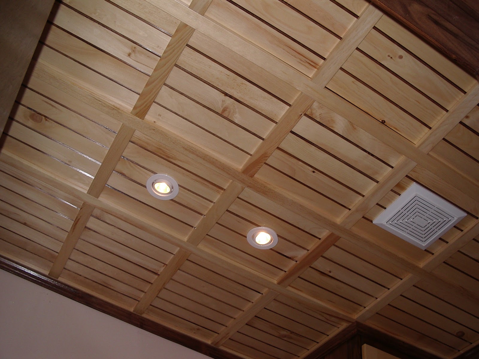 Menuiserie StMéthode Plafond supendu en bois