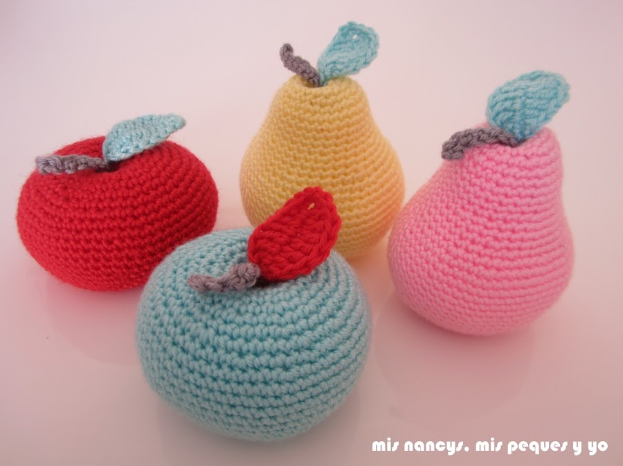 mis nancys, mis peques y yo, peras amigurumi, juego de peras y manzanas