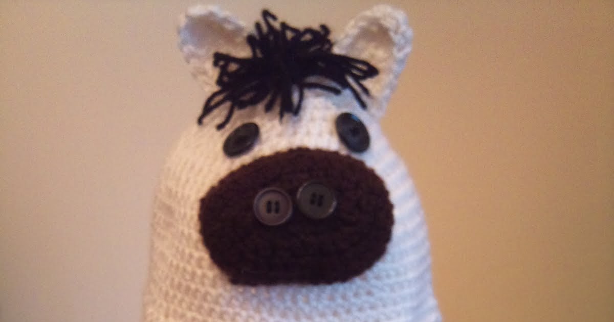 crochet-addict-cfs-horse-hat