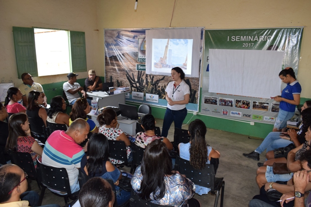 Iniciada nova Campanha de Educação Ambiental e Saúde nos Complexos Campo Largo e Umburanas