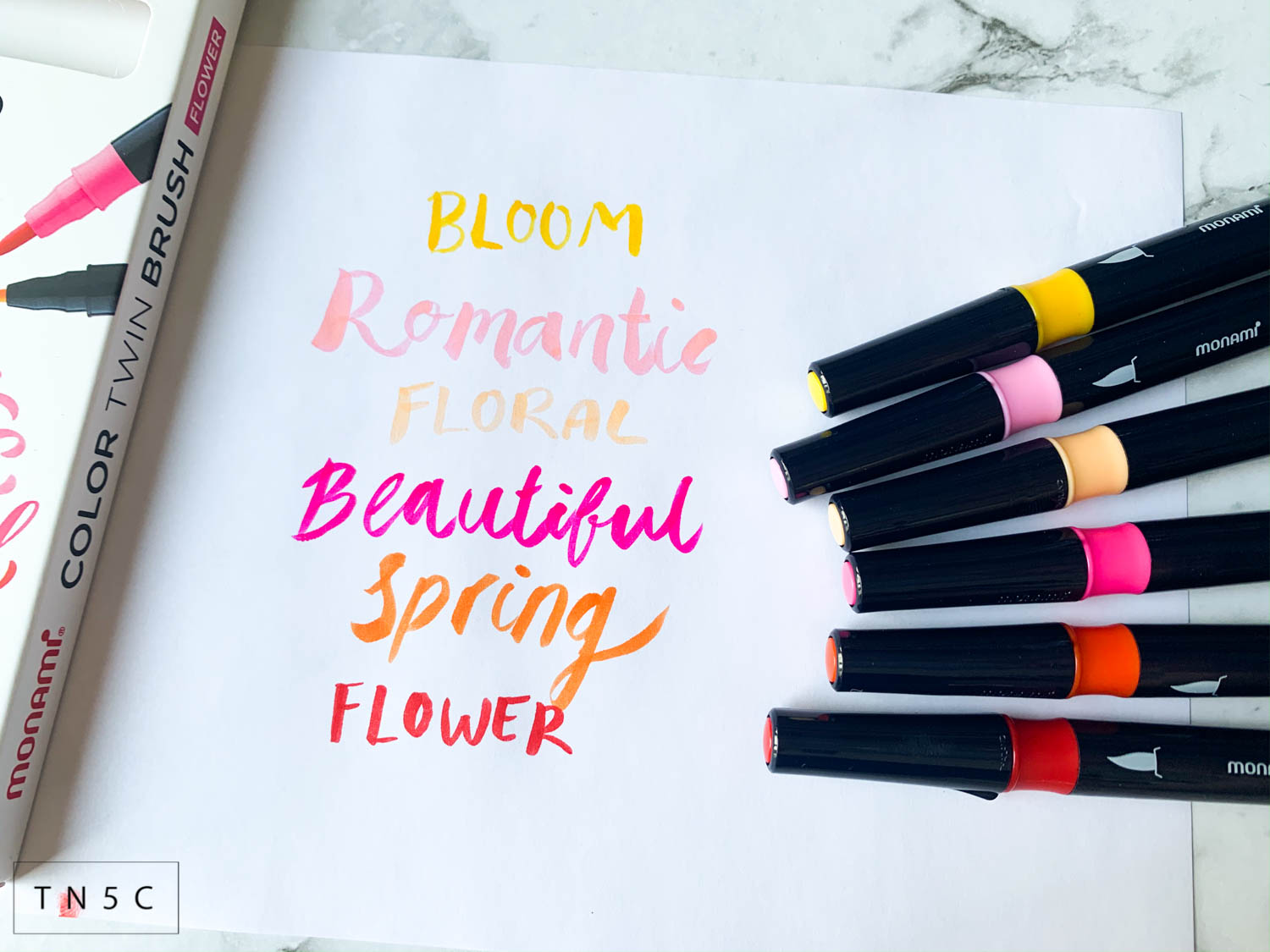monami twin brush pen