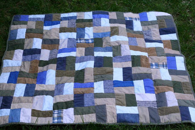 Tangible Pursuits: Bottoms Up(cycle) Quilt