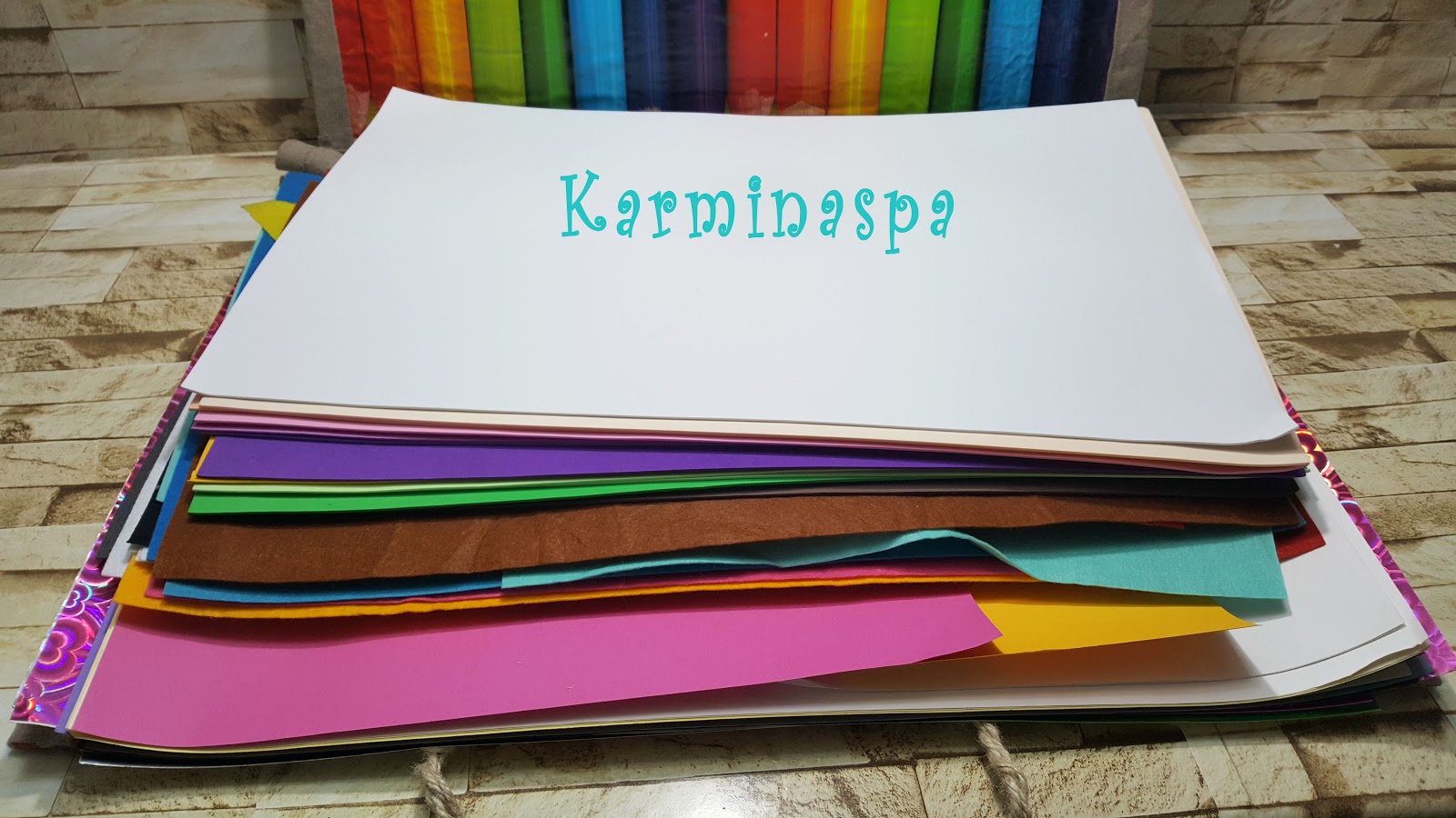 DIY, Cómo organizar tus cartulinas, foami y fieltro de forma sencilla