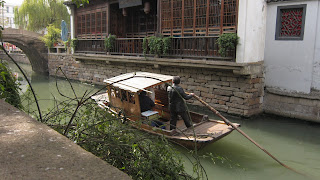 canal-suzhou-barca