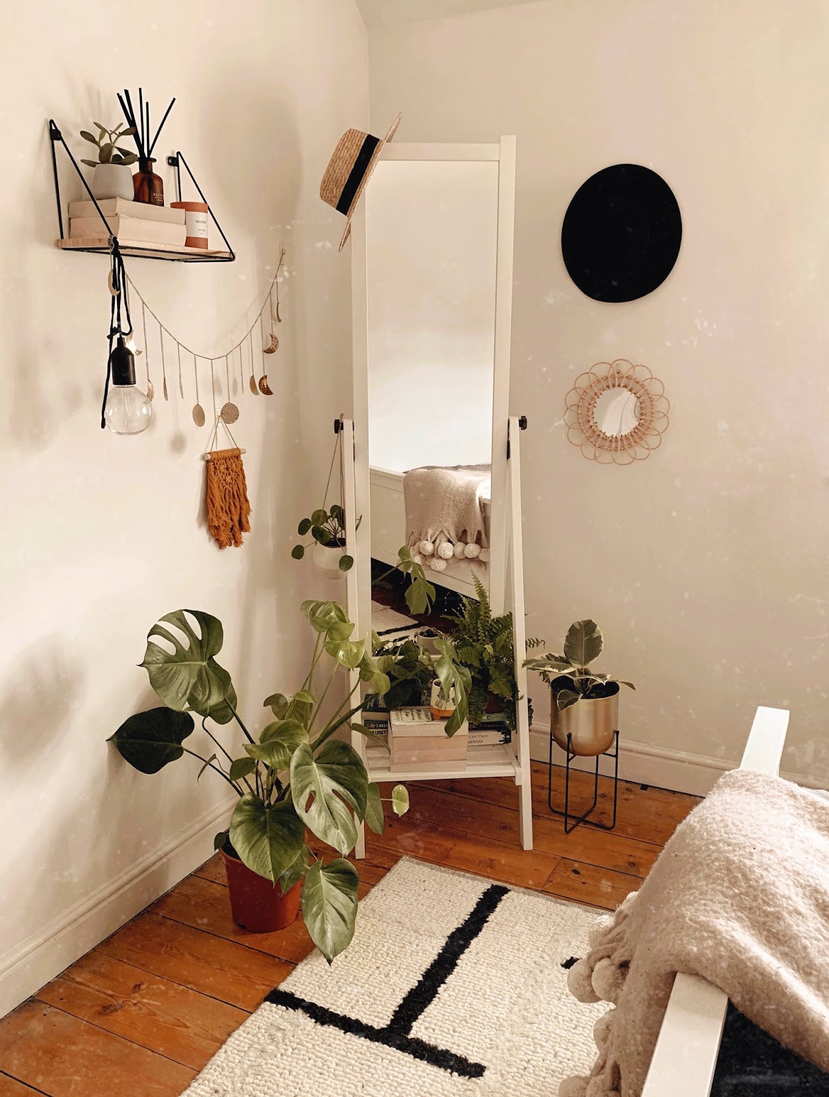 10 Etsy Shops To Check Out Pint Sized Beauty