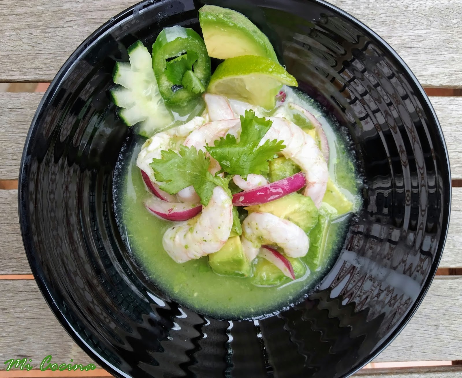 AGUACHILE VERDE DE CAMARONES Y AGUACATES - Recetas de Cocina