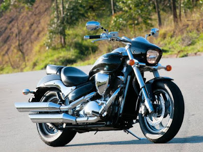 Suzuki Boulevard M800 2015