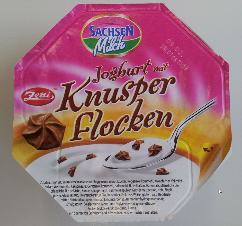 Sachsenmilch Joghurt vereint mit Zetti Knusperflocken