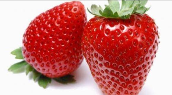 أهم فوائد الفراولة للبشرة والشعر أهم فوائد الفراولة للبشرة والشعر