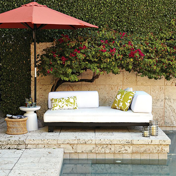 Exterior Design of Outdoor Sofa