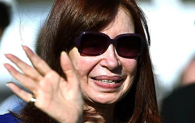 Confirman juicio contra Kirchner por "cuadernos de la corrupción" en Argentina