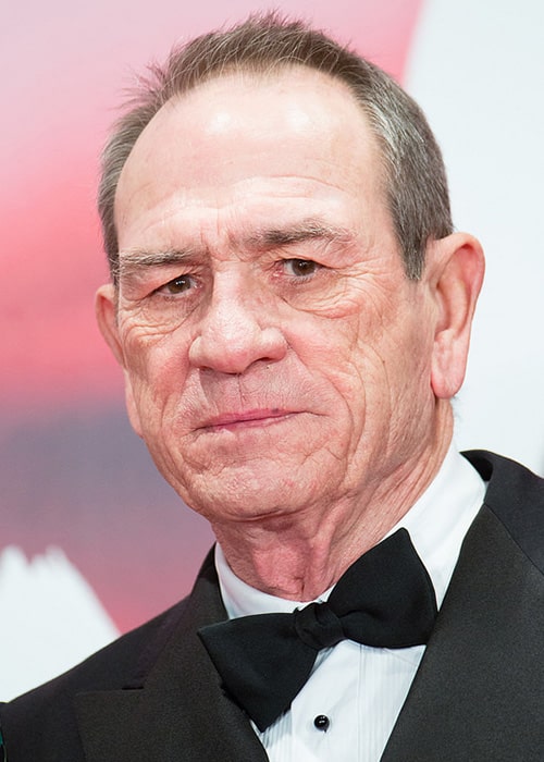 I_Was_Just_Thinking: Tommy Lee Jones - The War Hero That Never Was but He  Sure Loves to Wear the Uniform!