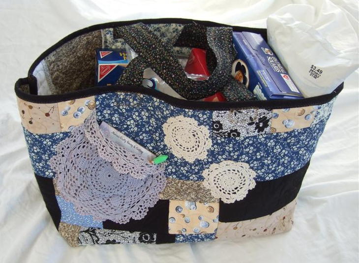 Crafty Sewing & Quilting: Hodgepodge Patchwork Bag - Project Quilting ...