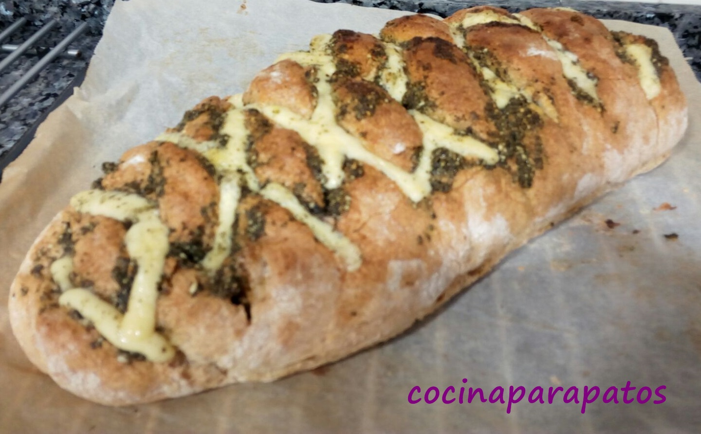 cocina para patos PAN RELLENO DE QUESO Y PESTO (Thermomix) cocina para patos PAN RELLENO DE QUESO Y PESTO (Thermomix)