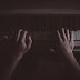 Playlista: Jesienno-zimowa playlista z pianinem w roli głównej