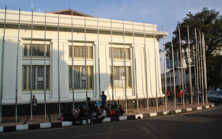 Perbedaan Mendasar Antara Gerakan Non Blok Dengan Konferensi Asia Afrika Adalah Studi Indonesia