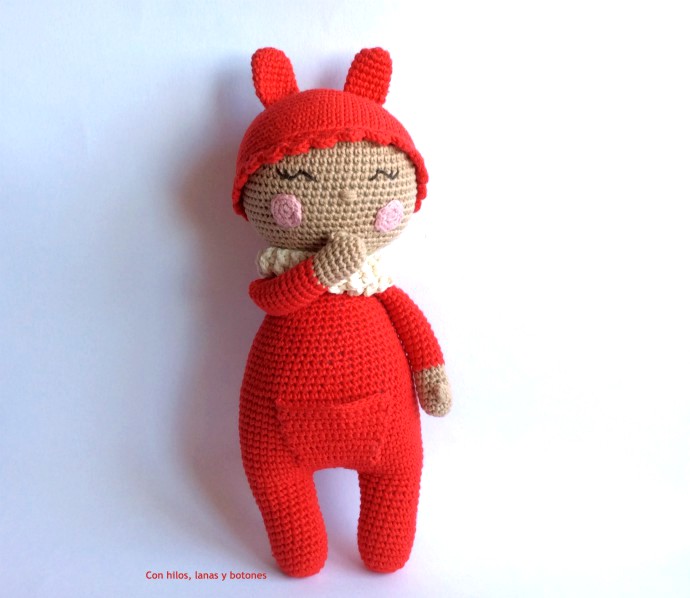 Con hilos, lanas y botones: Cuquito amigurumi (Cucapuntoes)