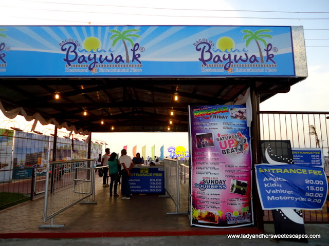 Bacolod Baywalk entrance