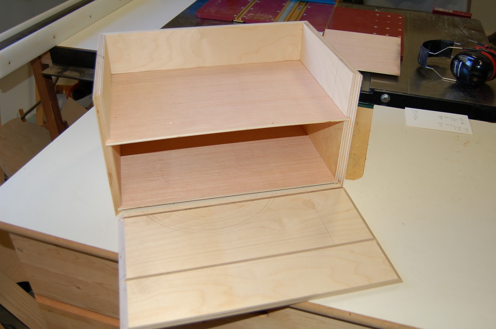 Woodworks Made Easy Anatomy of a Japanese Tool Box