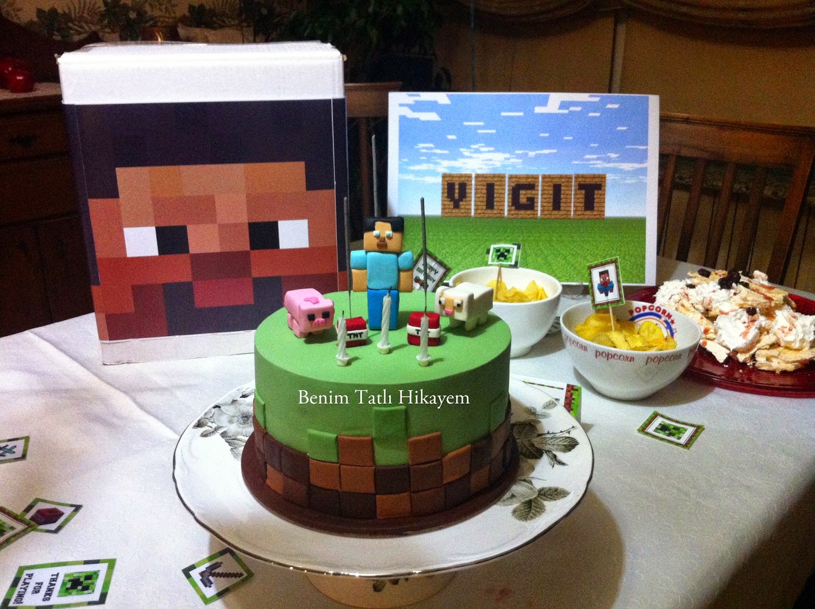 Minecraft Pastası Kat Kat Küt Küt