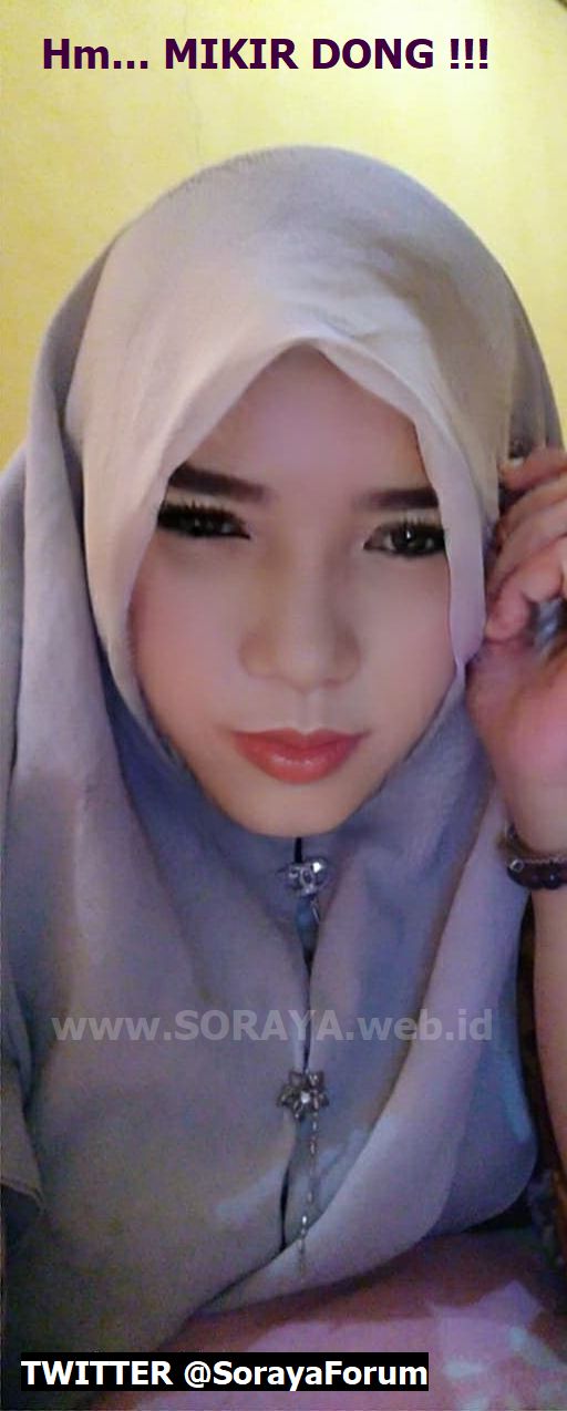 foto meme soraya wanita berjilbab sedang mikir dong