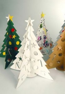 22T Cara membuat pohon Natal dari kertas