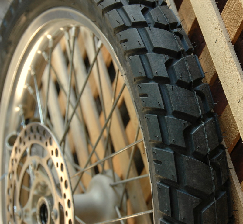 dr650 shinko 705