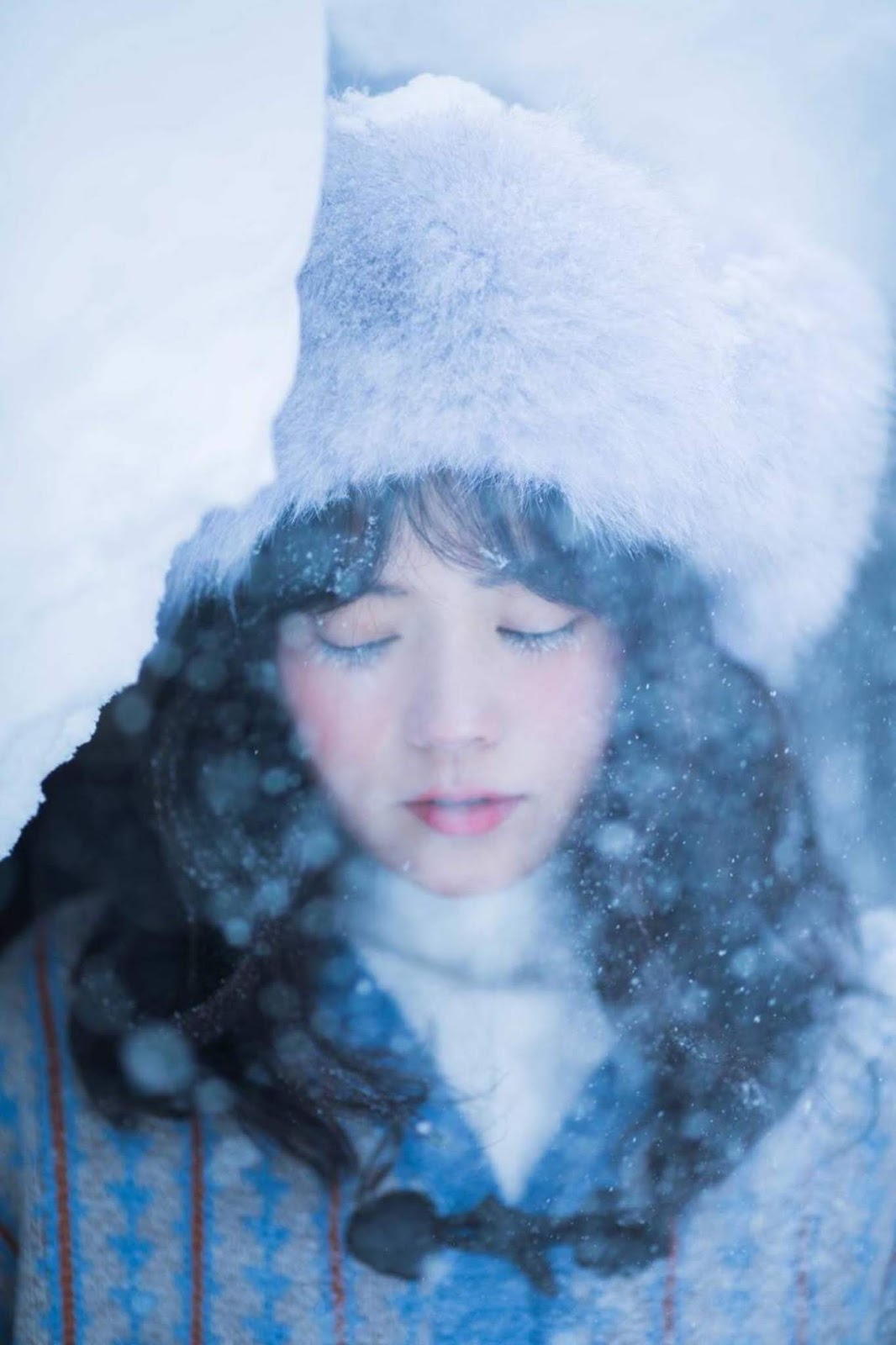 Gallery - Chinese beautiful model - snow white and snow queen - P1