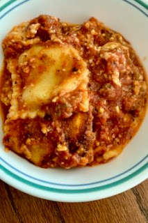 Crock Pot Ravioli Lasagna: Savory Sweet and Satisfying Crock Pot Ravioli Lasagna: Savory Sweet and Satisfying