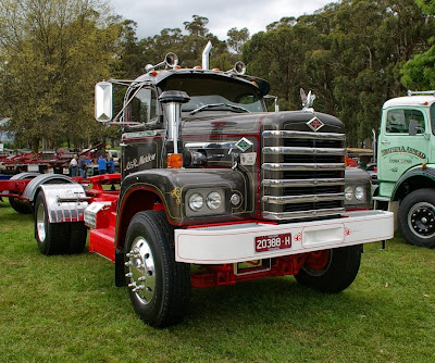 Historic Trucks: Last of the Chrome Bumpers 2013