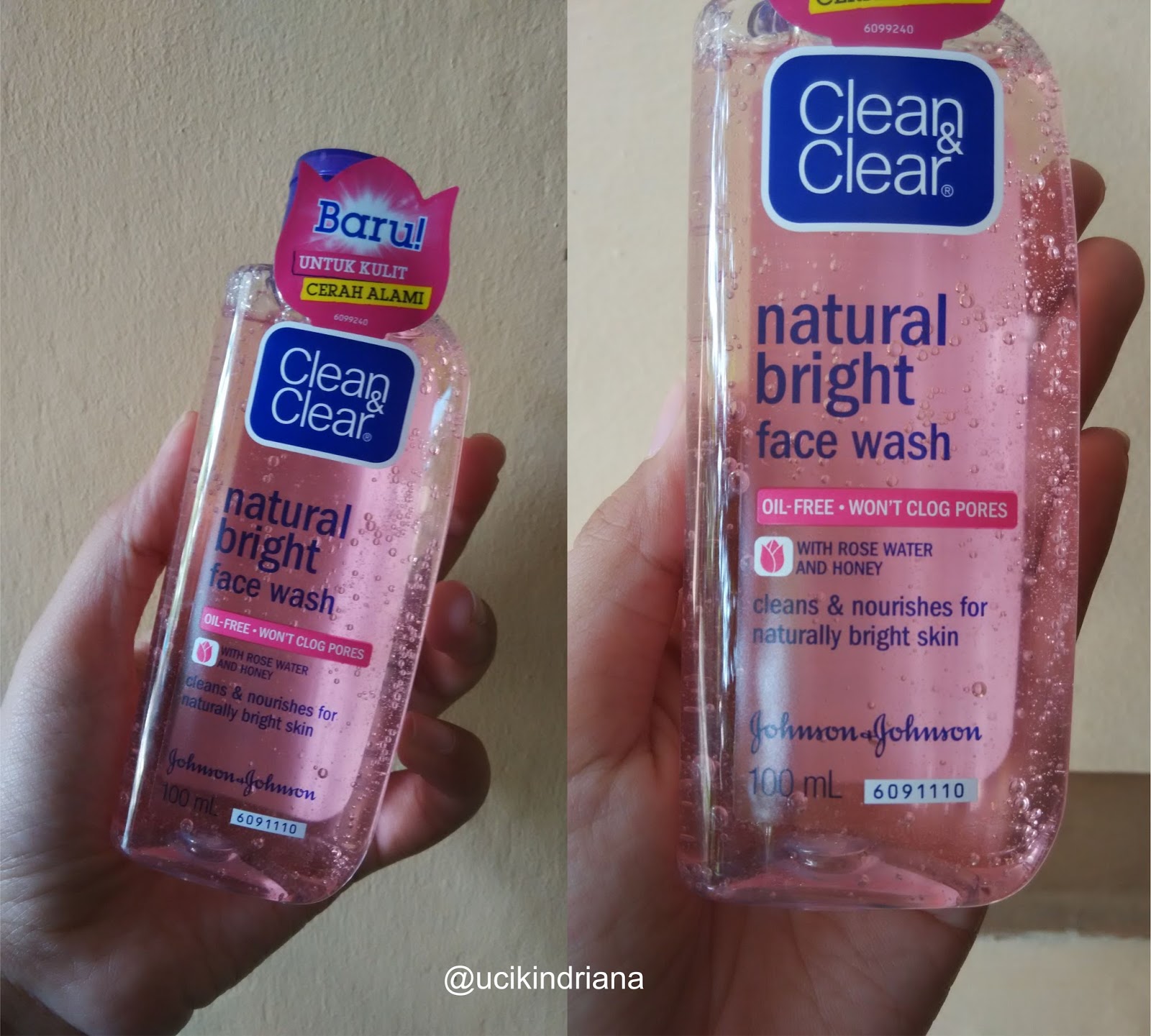 Ambil 1 (satu) lembar clean & clear oil control film, tekan dengan lemb...