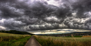 Wetterfotografie Wolkenfront Böenkragen Weserbergland