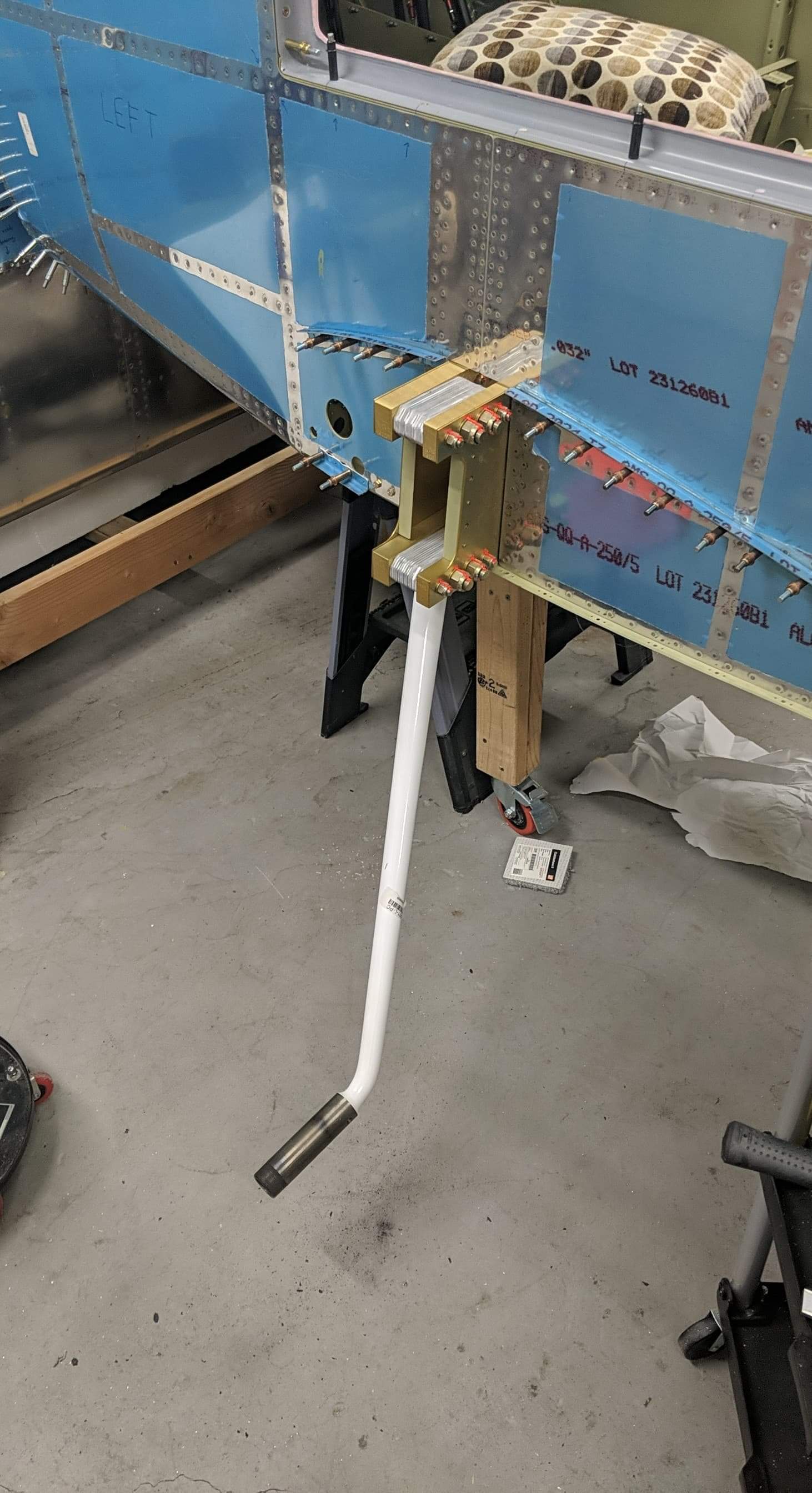 Damazio family's RV10 project Main landing gear installed