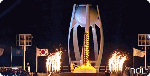 성화 점화하는 퀸연아 | 인스티즈