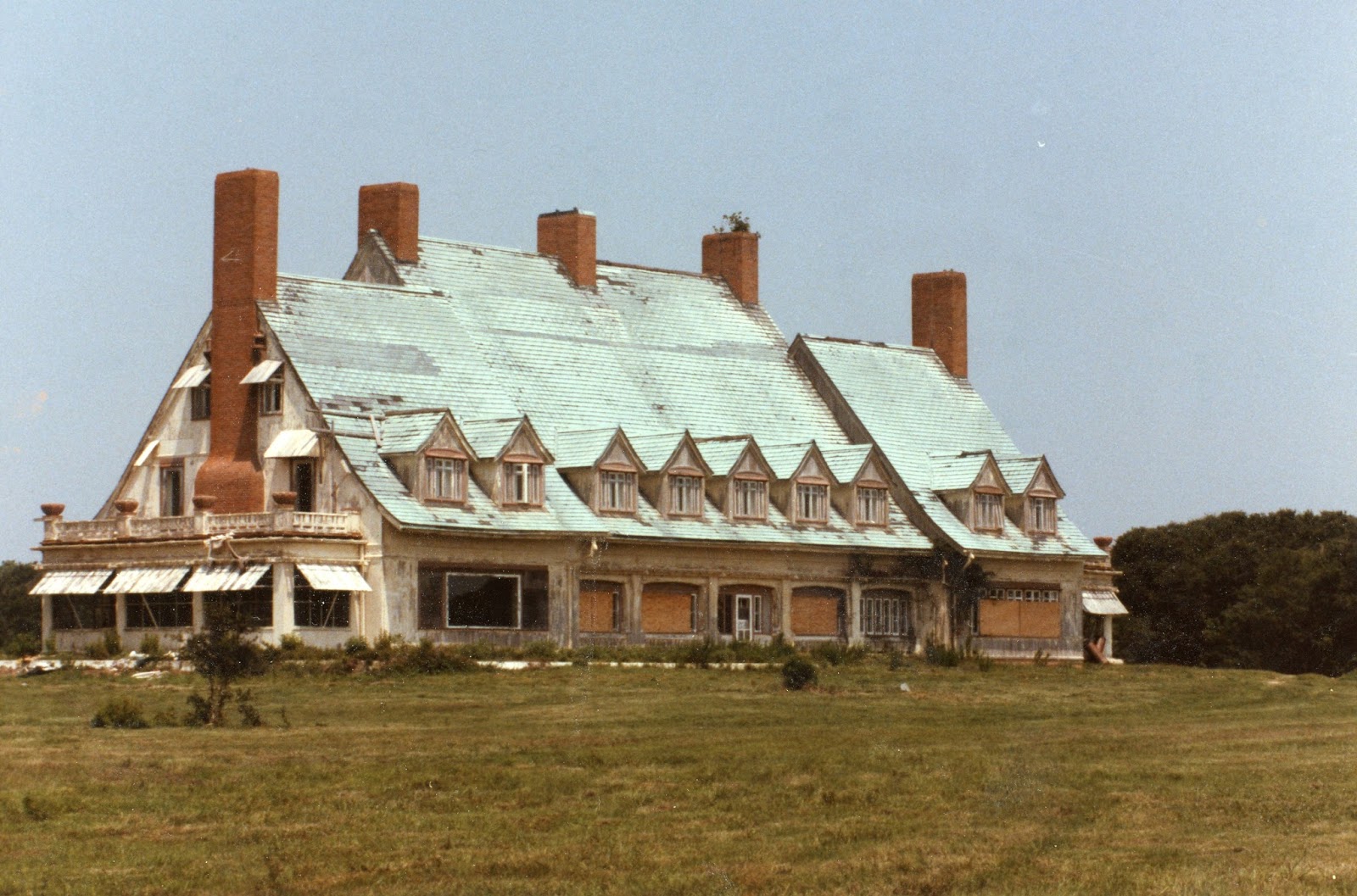 Tangled Roots and Trees Mrs. Knight and the Whalehead Club