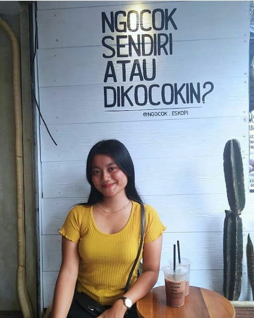 Ngocok Sendiri Atau Dikocokin