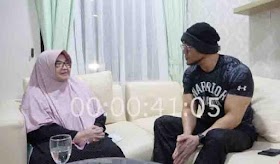Wawancarai Siti Fadilah Tanpa Seizin Ditjen PAS, Deddy Corbuzier Nyamar?