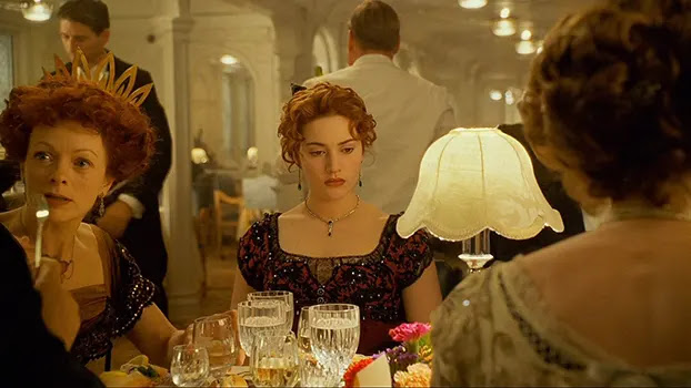 Frances Fisher in Titanic movie