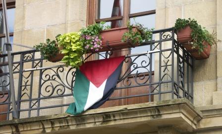 bandera-palestina1-101118.JPG