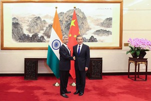 foreign-minister-on-three-days-tour-to-china