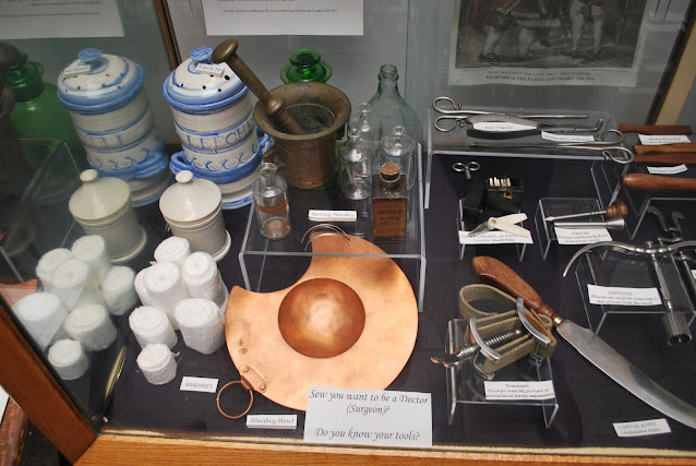 Medical instruments in 18th Century