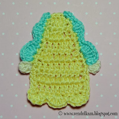 crochet sweet girl applique pattern