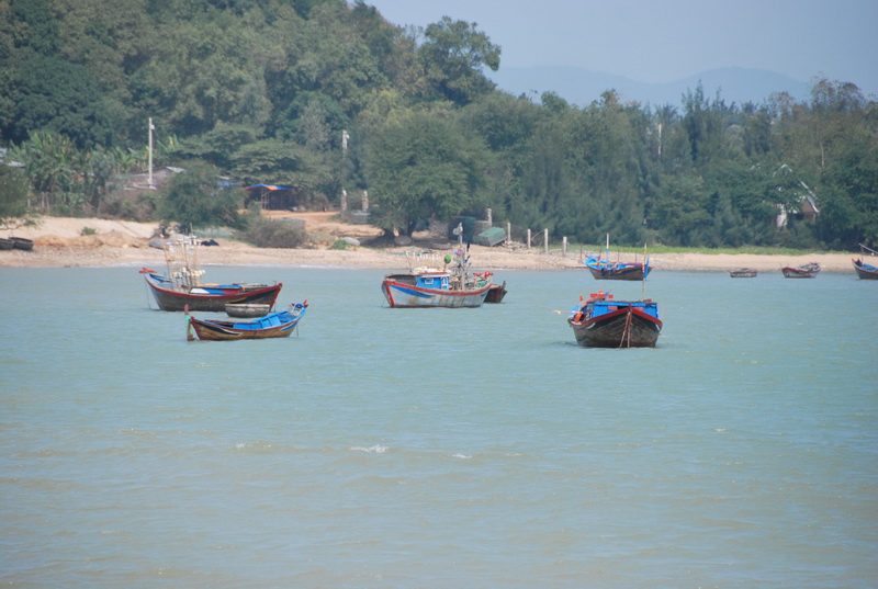 Nhà hàng Nhất Tự Sơn ở Sông Cầu