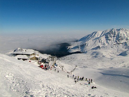 Trasa narciarska „Gąsienicowa” ze szczytu Kasprowego Wierchu.