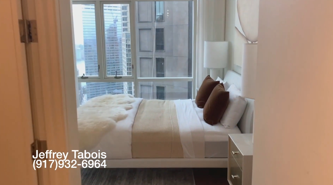 28 Photos vs. Beekman Residences Penthouse Interior Design Tour