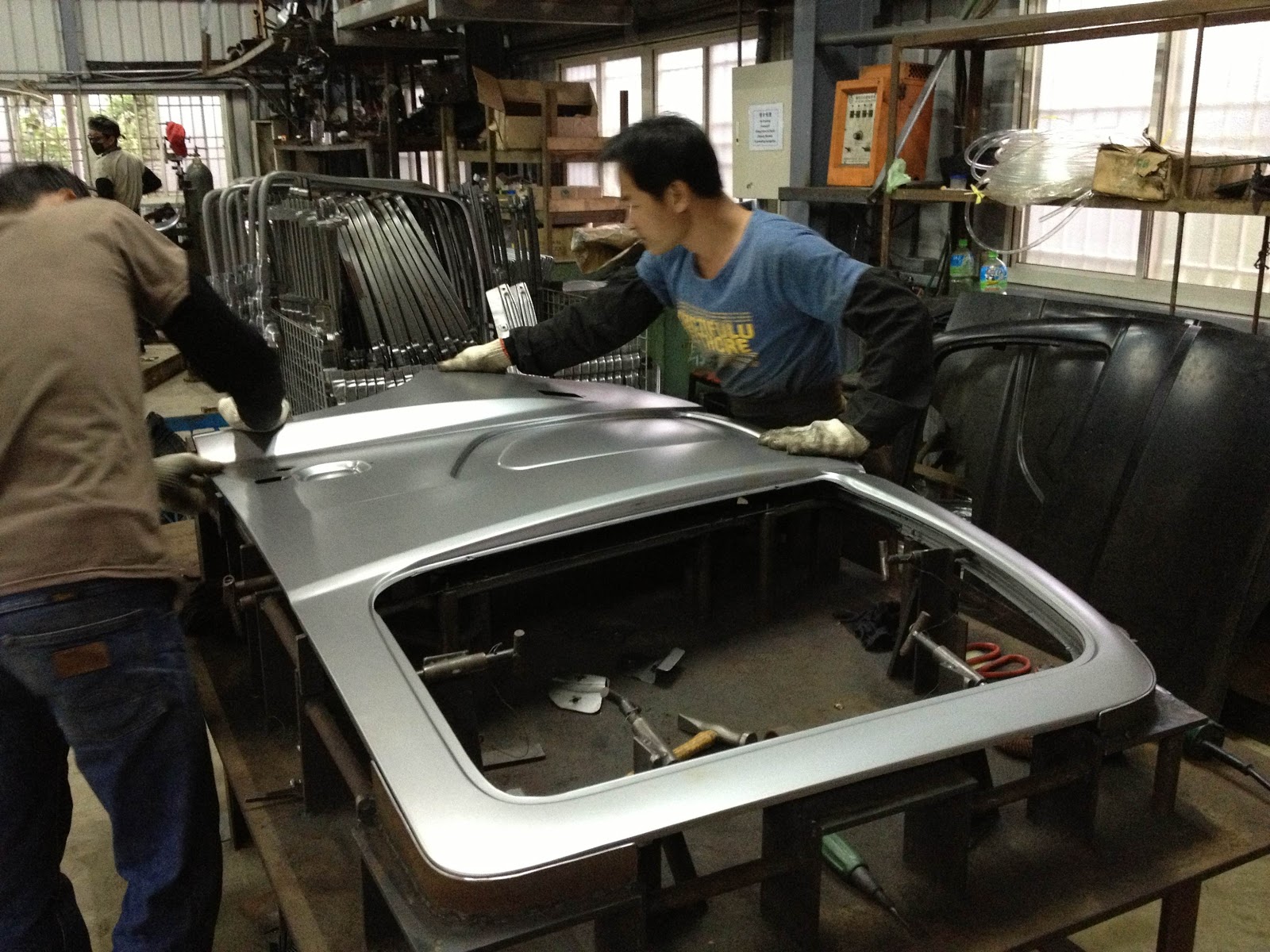 TRUCK BODY PARTS TRUCK BODY PARTS