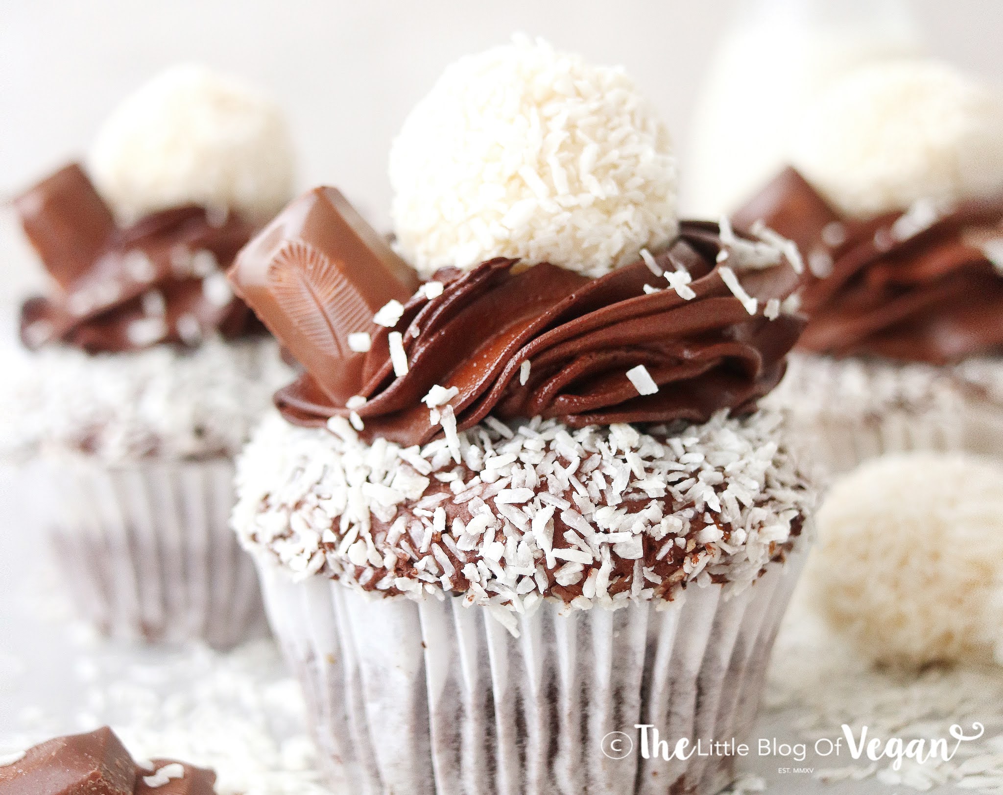 Candy Bar Cupcakes