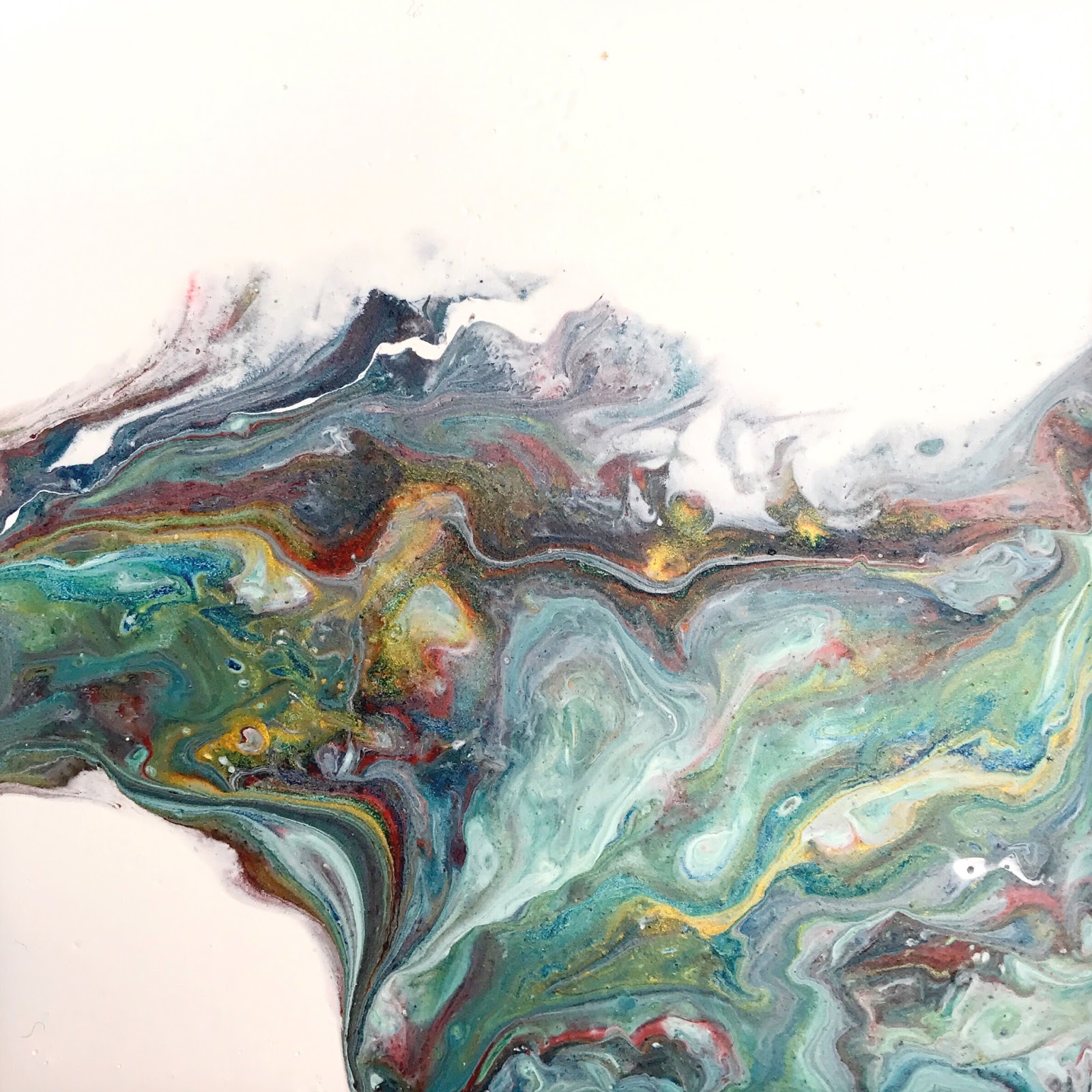 Fluid Fridays Acrylic Pour Painting Ceramic Tile Pours!